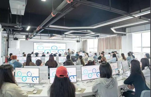幼稚比喻数学作业是否有涂改和草稿痕迹过于完美的作业或许值得警惕